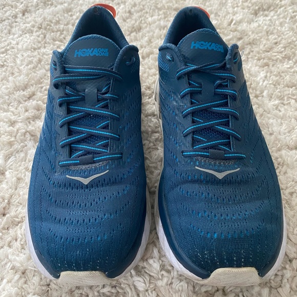 Mens Size 9.5 Hoka One One Arahi’s - Picture 2 of 4